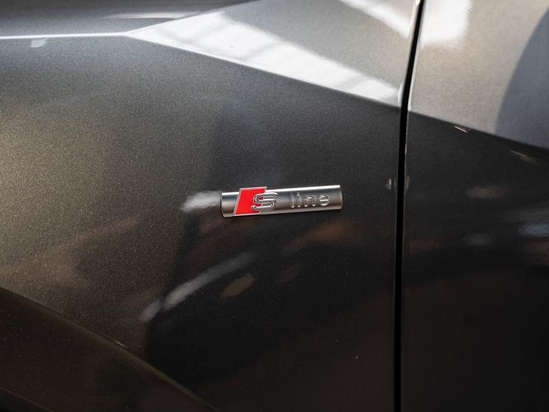Voitures occasions Audi Q2 S line Montélimar