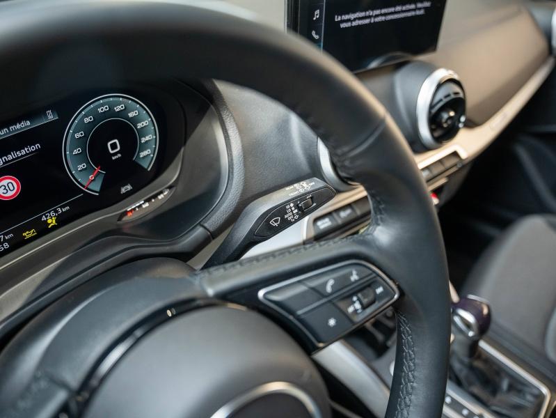 Voitures occasions Audi Q2 S line Montélimar