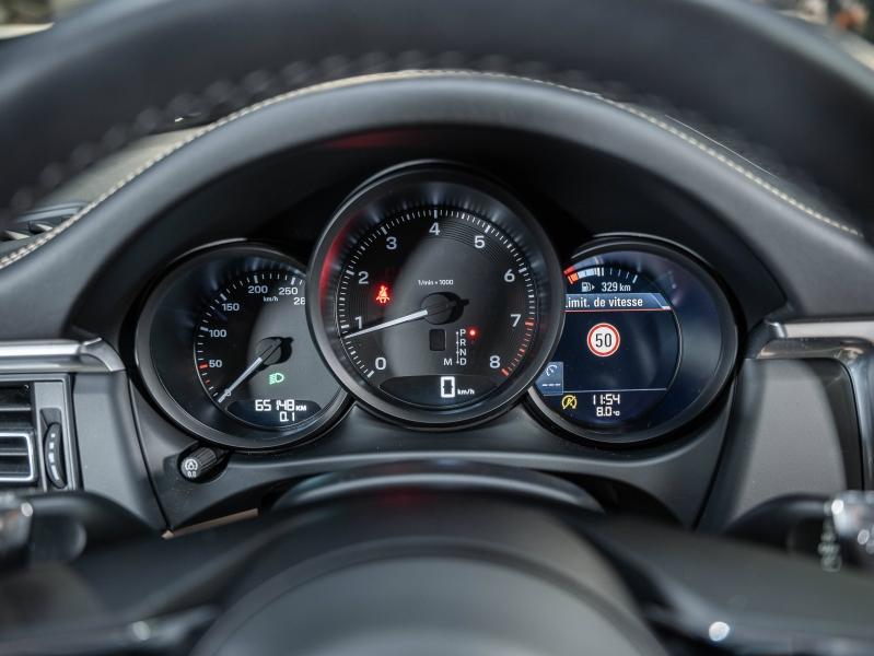 Voitures occasions PORSCHE MACAN Base Montélimar