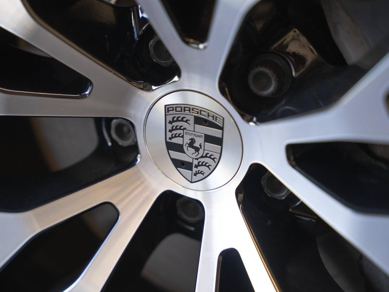 Voitures occasions PORSCHE MACAN Base Montélimar