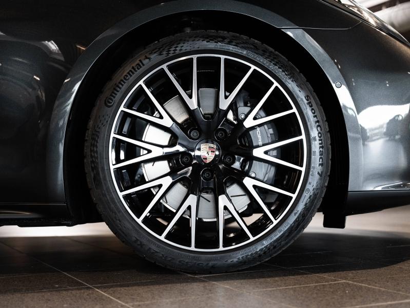 Voitures occasions PORSCHE PANAMERA 4 Montélimar