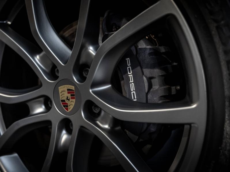 Voitures occasions PORSCHE Cayenne Coupe E-Hybrid Montélimar