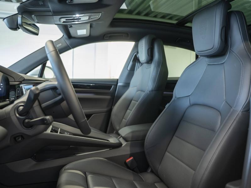 Voitures occasions PORSCHE MACAN Base Montélimar