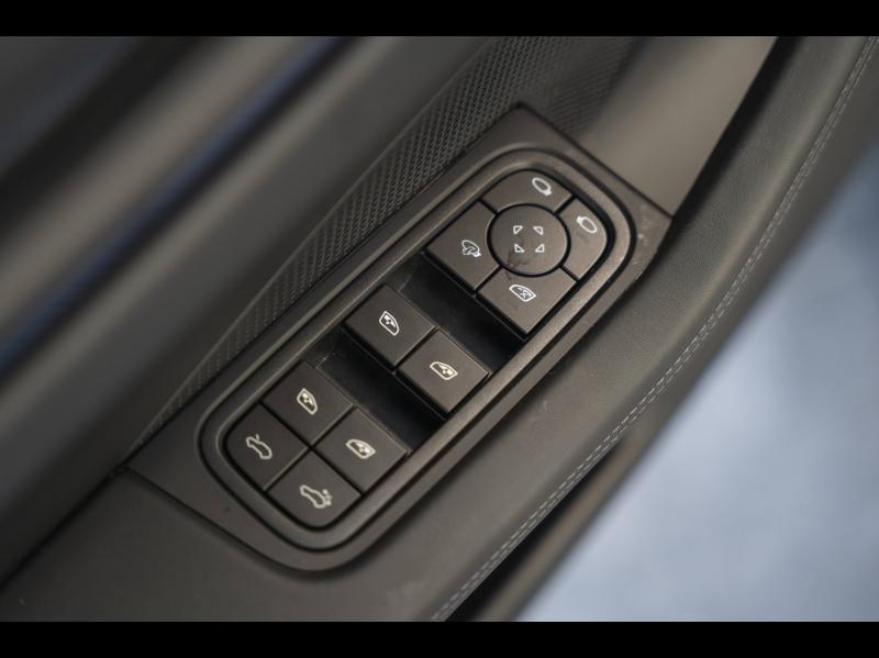 Voitures occasions PORSCHE MACAN Base Montélimar