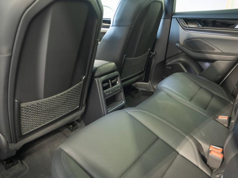 Voitures occasions PORSCHE MACAN Base Montélimar