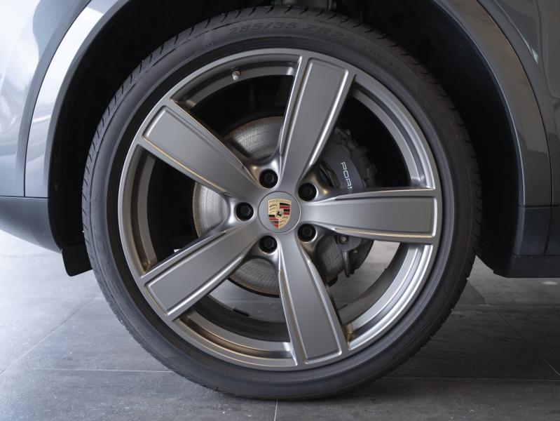 Voitures occasions PORSCHE Cayenne Coupe E-Hybrid Montélimar