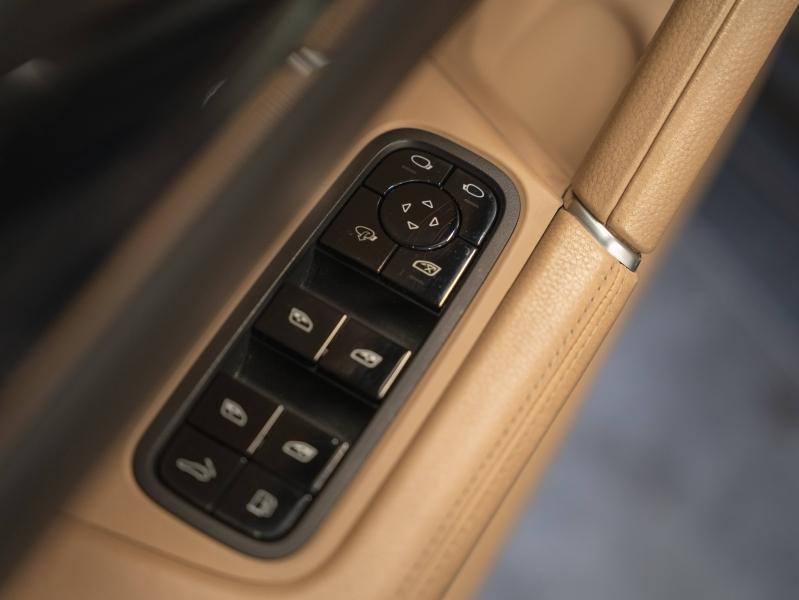 Voitures occasions PORSCHE Cayenne Coupe E-Hybrid Montélimar