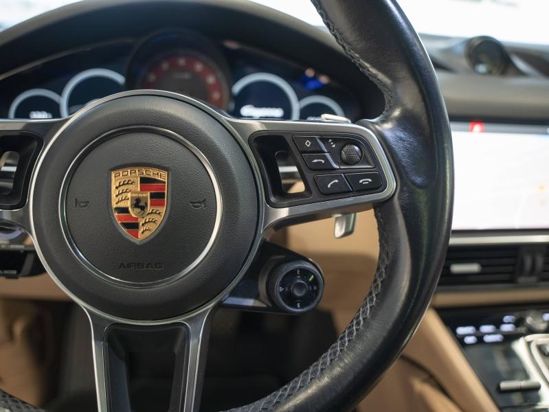 Voitures occasions PORSCHE Cayenne Coupe E-Hybrid Montélimar