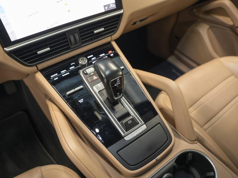 Voitures occasions PORSCHE Cayenne Coupe E-Hybrid Montélimar