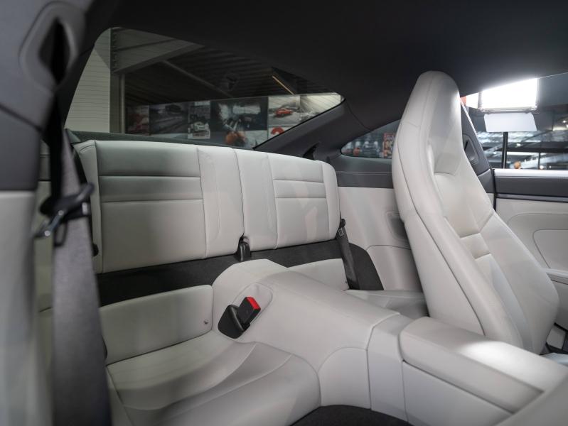 Voitures occasions PORSCHE 911 Coupe Carrera 4S Montélimar