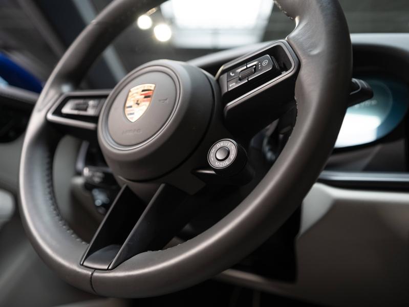 Voitures occasions PORSCHE 911 Coupe Carrera 4S Montélimar