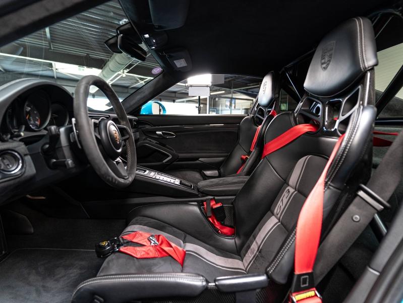Voitures occasions PORSCHE 911 Coupe GT3 Montélimar