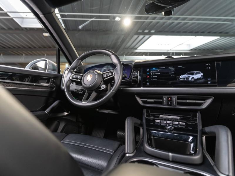 Voitures occasions PORSCHE CAYENNE E-Hybrid Montélimar