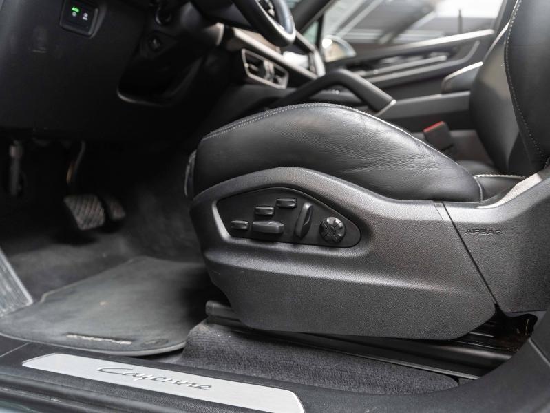 Voitures occasions PORSCHE CAYENNE E-Hybrid Montélimar