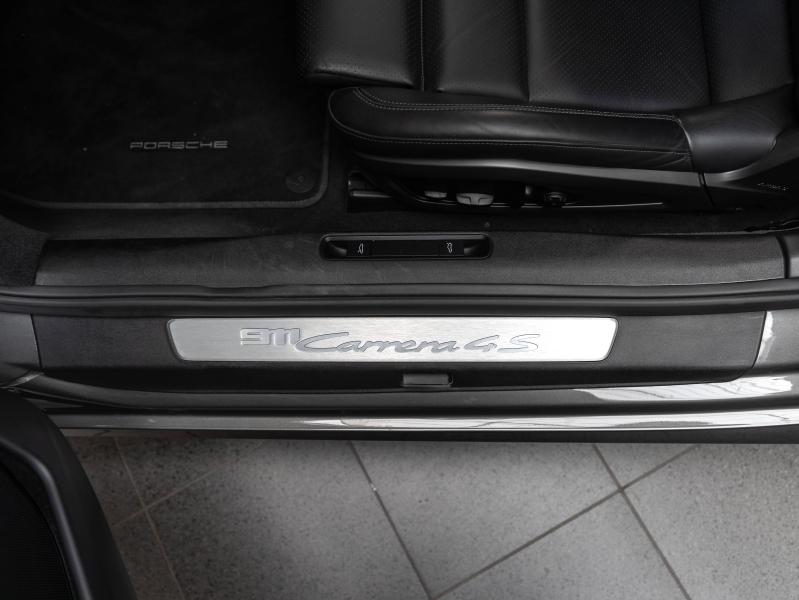 Voitures occasions PORSCHE 911 Coupe Carrera 4S Montélimar