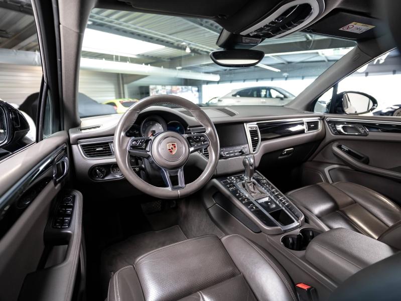 Voitures occasions PORSCHE MACAN S Montélimar