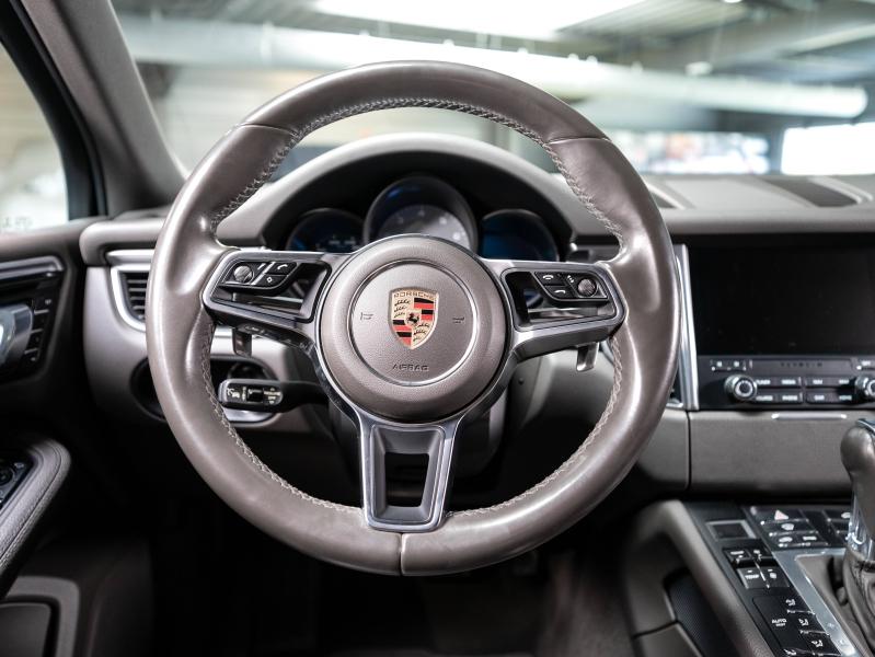 Voitures occasions PORSCHE MACAN S Montélimar