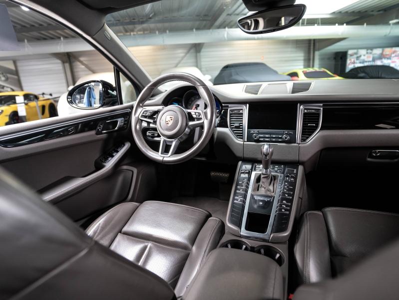 Voitures occasions PORSCHE MACAN S Montélimar