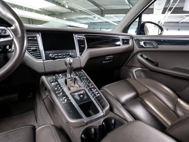 Voitures occasions PORSCHE MACAN S Montélimar