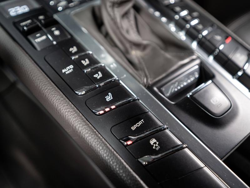 Voitures occasions PORSCHE MACAN S Montélimar
