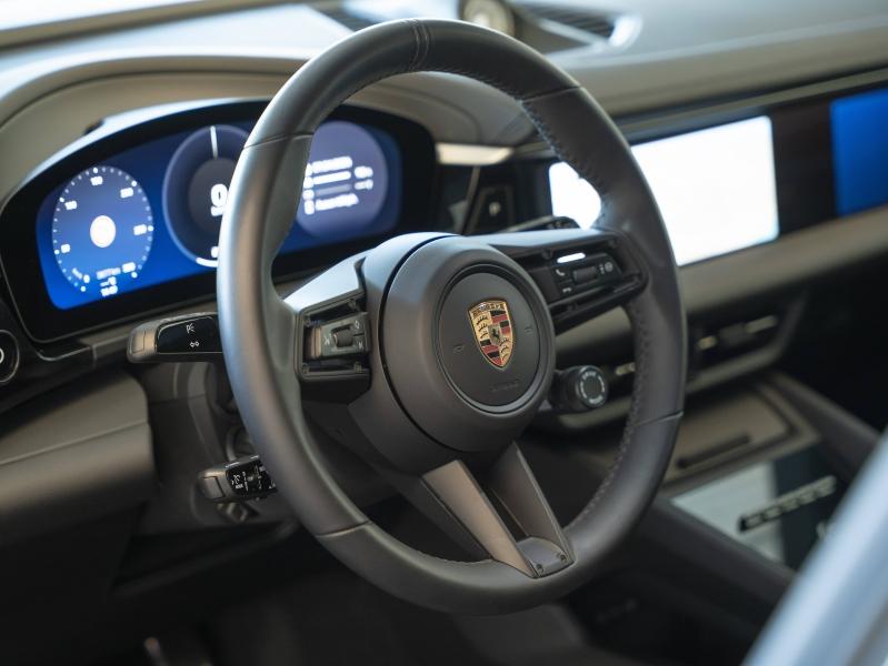 Voitures occasions PORSCHE MACAN 4S Montélimar