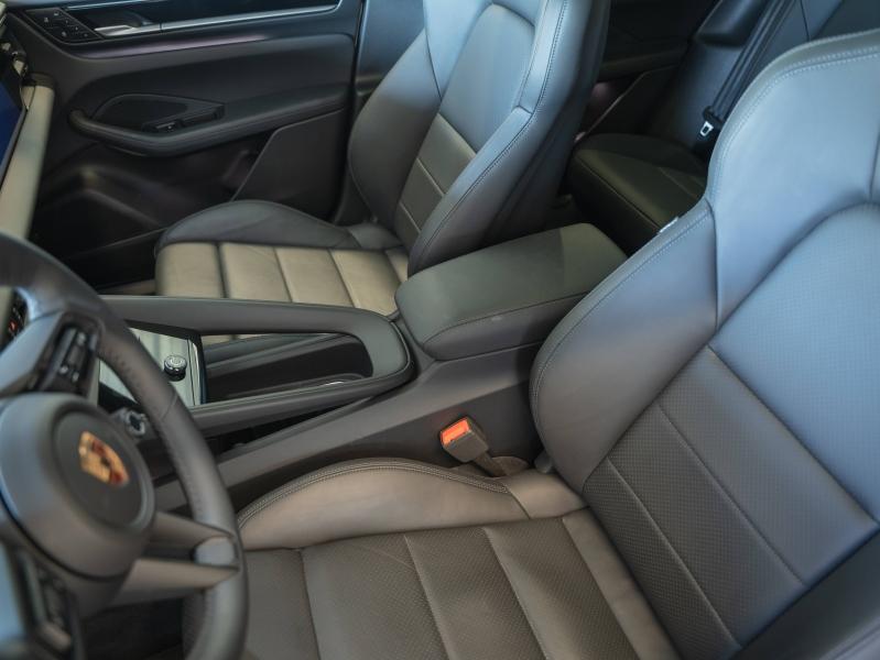 Voitures occasions PORSCHE MACAN 4S Montélimar