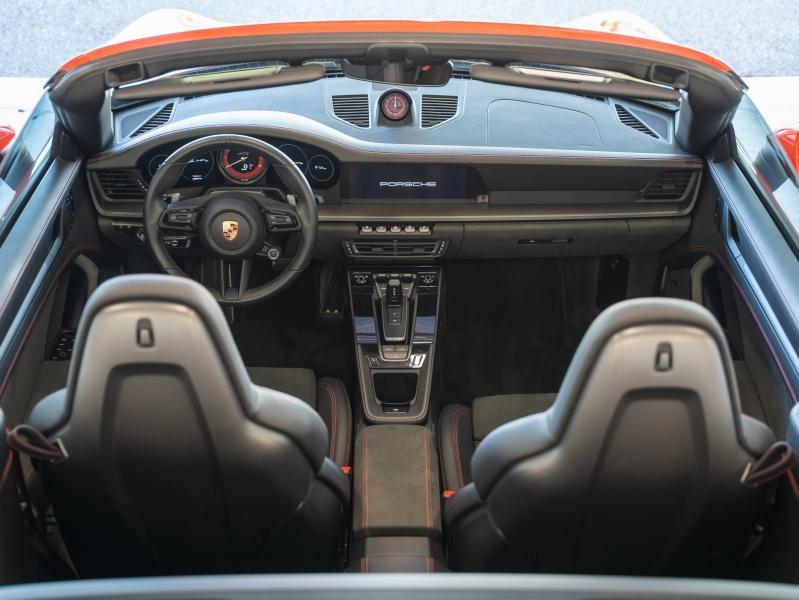 Voitures occasions PORSCHE 911 Cabriolet Carrera GTS Montélimar