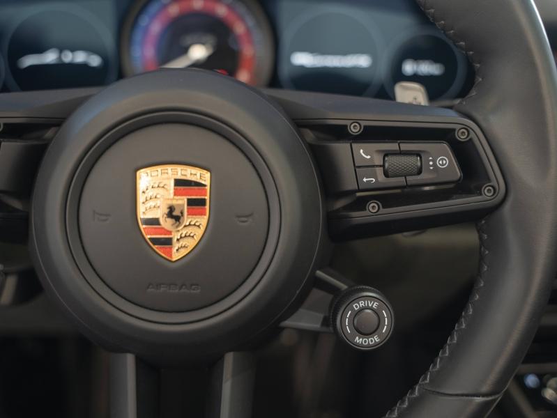 Voitures occasions PORSCHE 911 Cabriolet Carrera GTS Montélimar