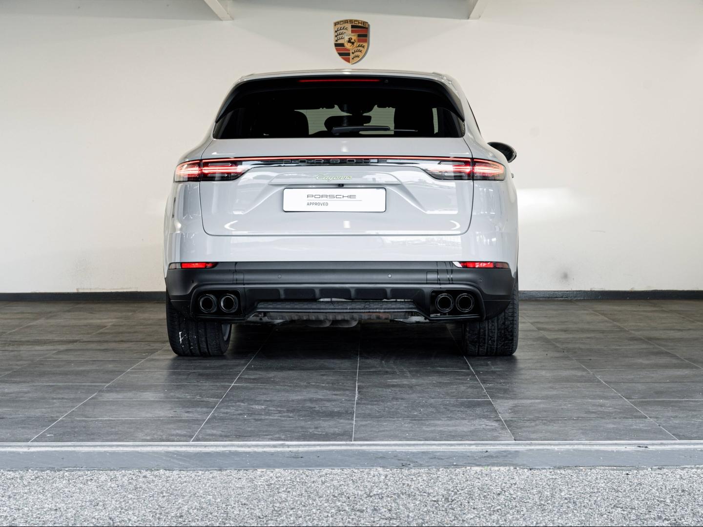 Voitures occasions PORSCHE CAYENNE E-Hybrid Montélimar