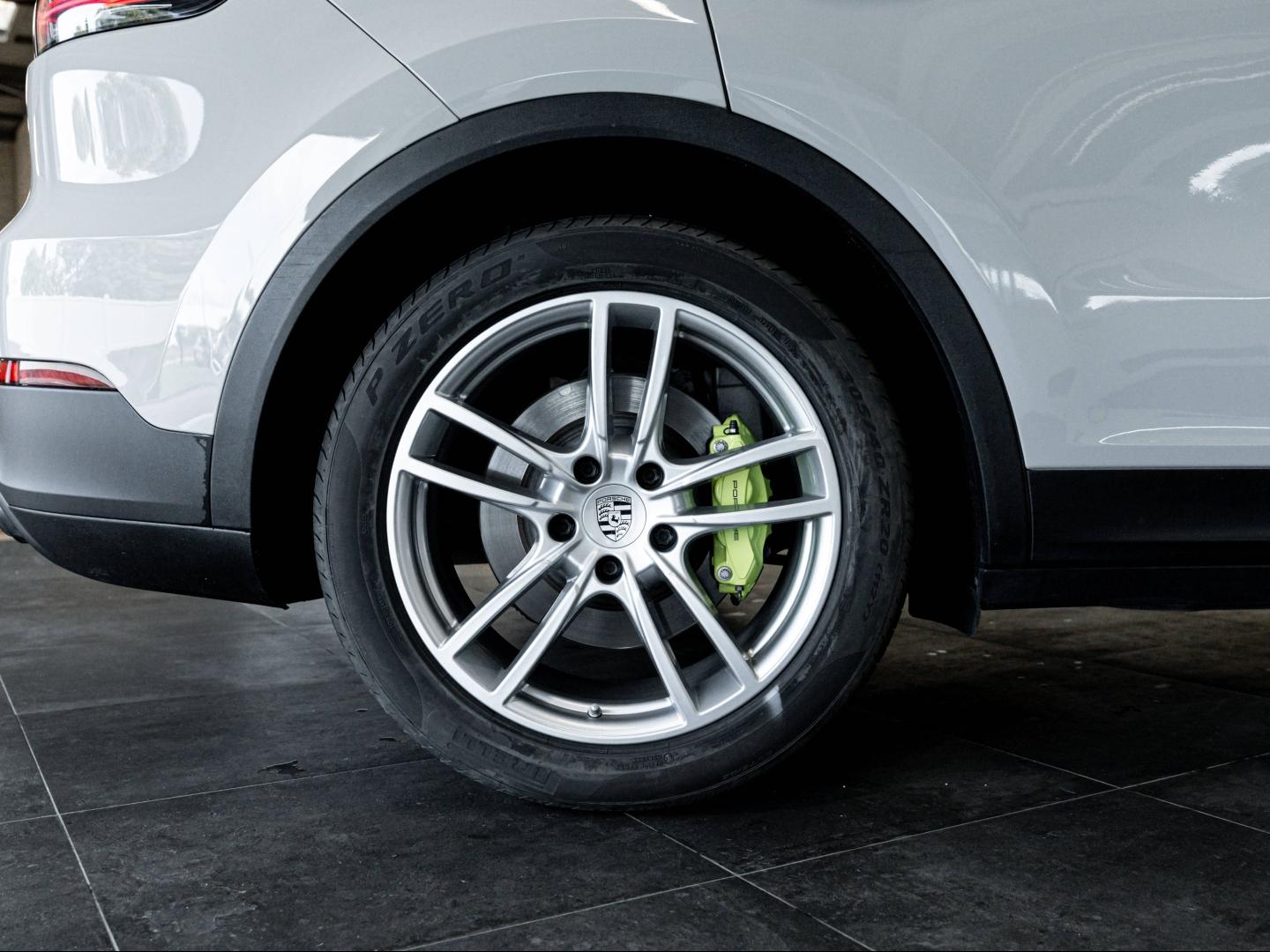Voitures occasions PORSCHE CAYENNE E-Hybrid Montélimar