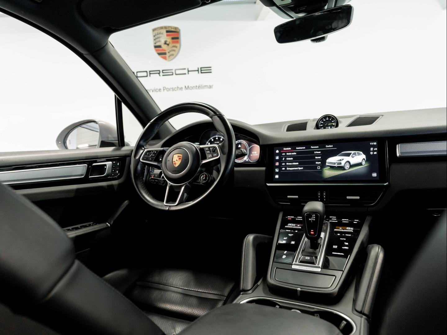 Voitures occasions PORSCHE CAYENNE E-Hybrid Montélimar