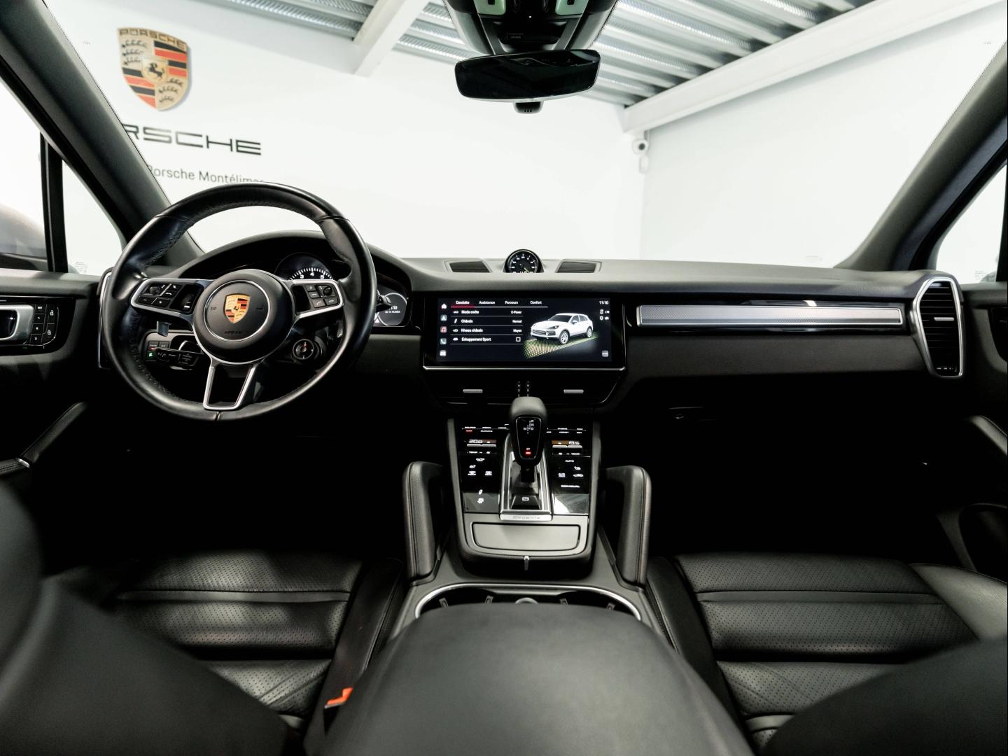 Voitures occasions PORSCHE CAYENNE E-Hybrid Montélimar
