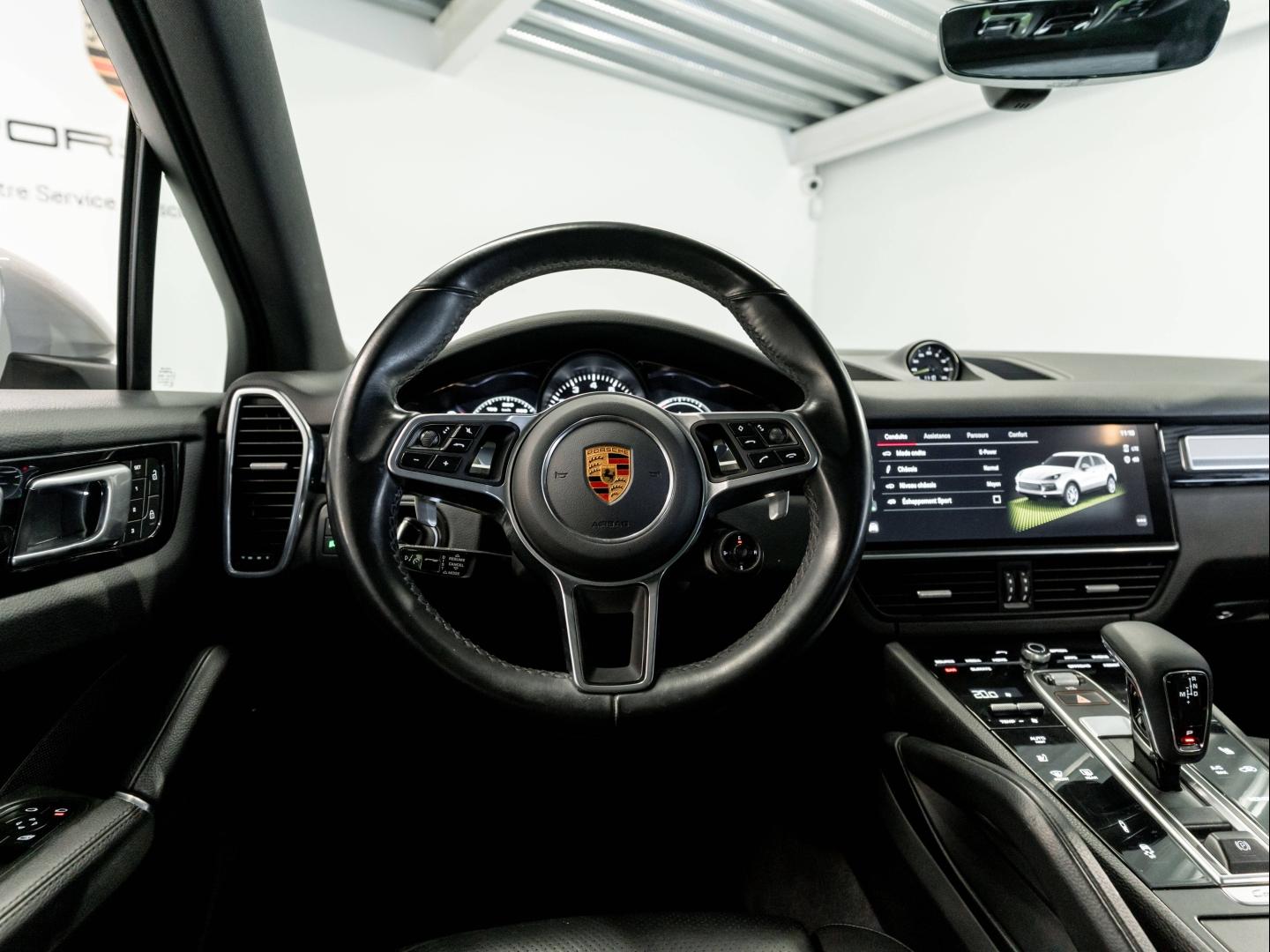 Voitures occasions PORSCHE CAYENNE E-Hybrid Montélimar