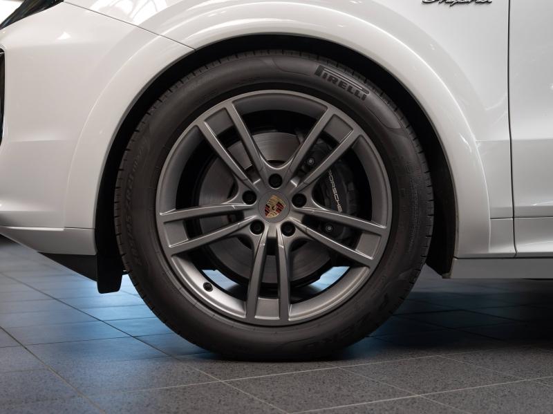 Voitures occasions PORSCHE Cayenne Coupe E-Hybrid Montélimar
