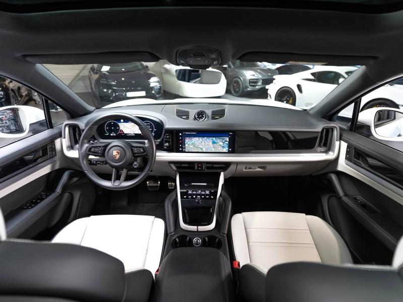 Voitures occasions PORSCHE Cayenne Coupe E-Hybrid Montélimar