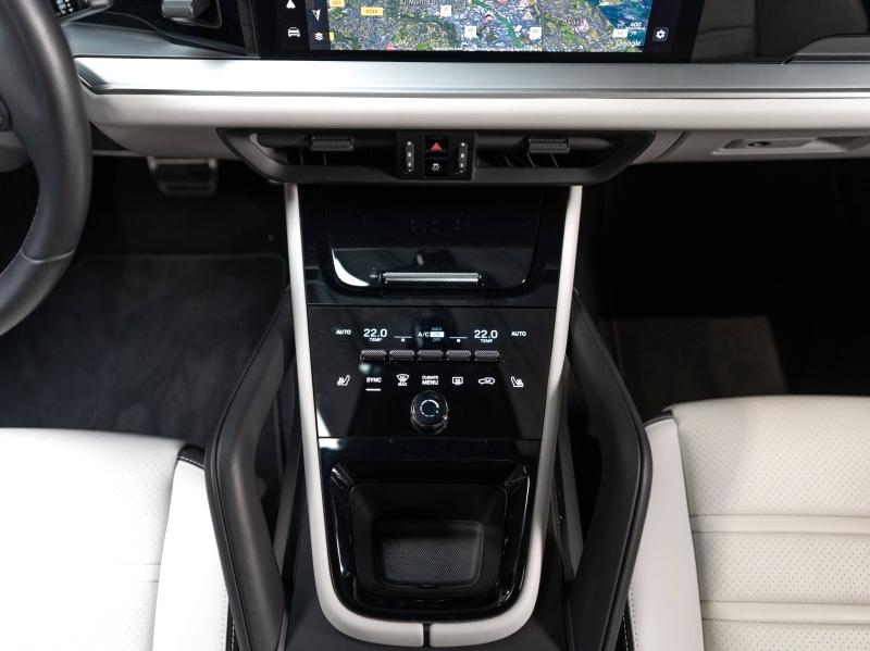 Voitures occasions PORSCHE Cayenne Coupe E-Hybrid Montélimar
