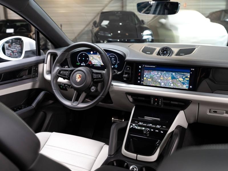 Voitures occasions PORSCHE Cayenne Coupe E-Hybrid Montélimar