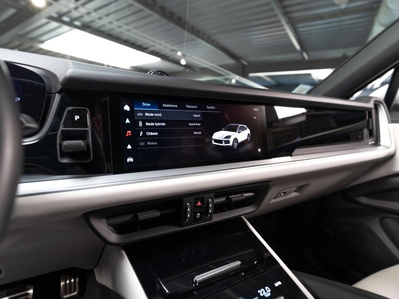 Voitures occasions PORSCHE Cayenne Coupe E-Hybrid Montélimar