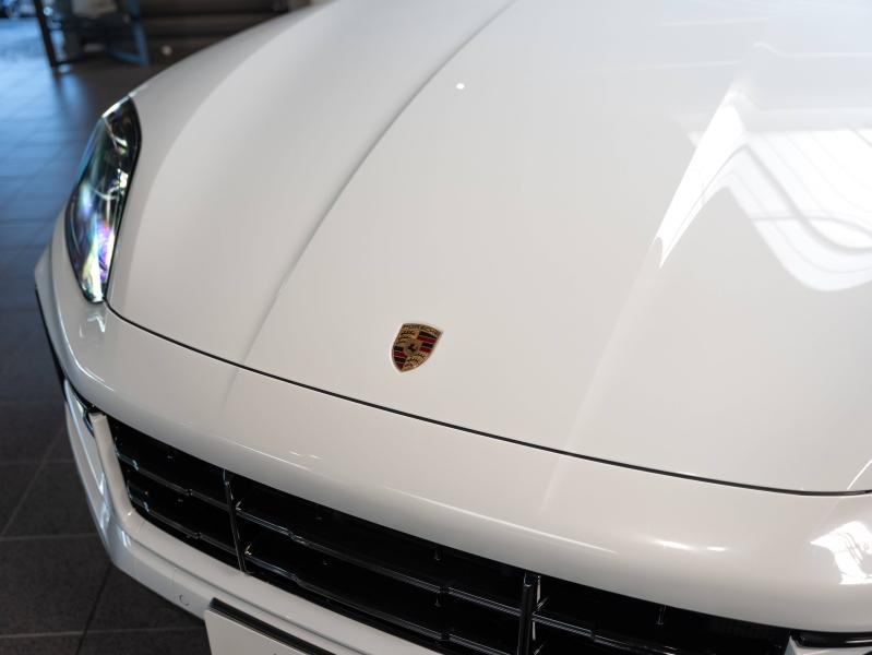Voitures occasions PORSCHE Cayenne Coupe E-Hybrid Montélimar
