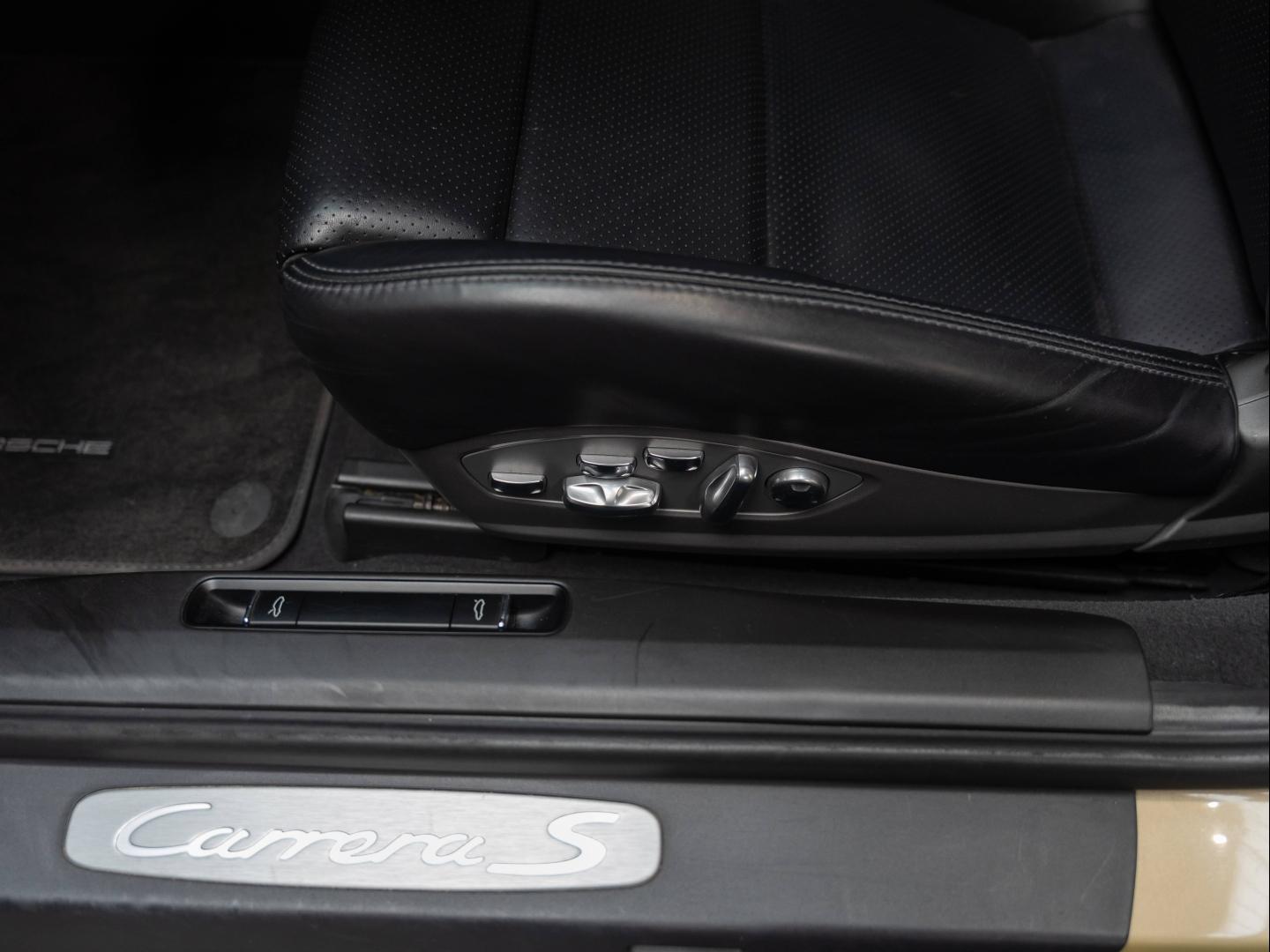 Voitures occasions PORSCHE 911 Coupe Carrera S Montélimar