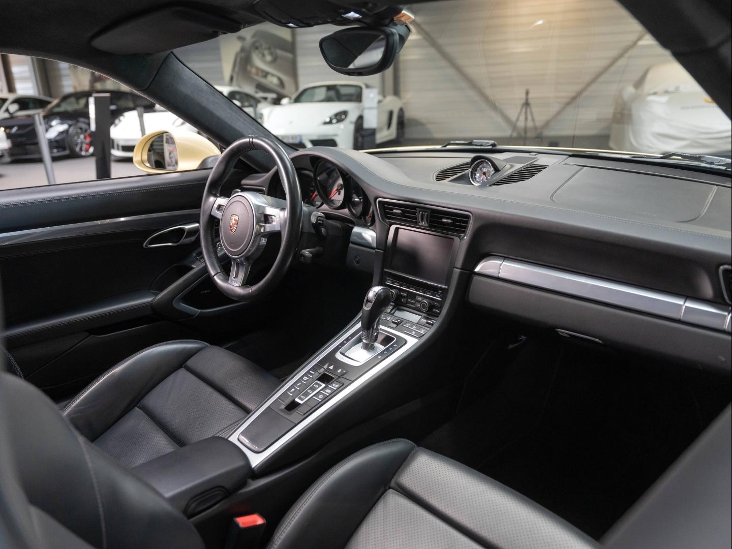 Voitures occasions PORSCHE 911 Coupe Carrera S Montélimar