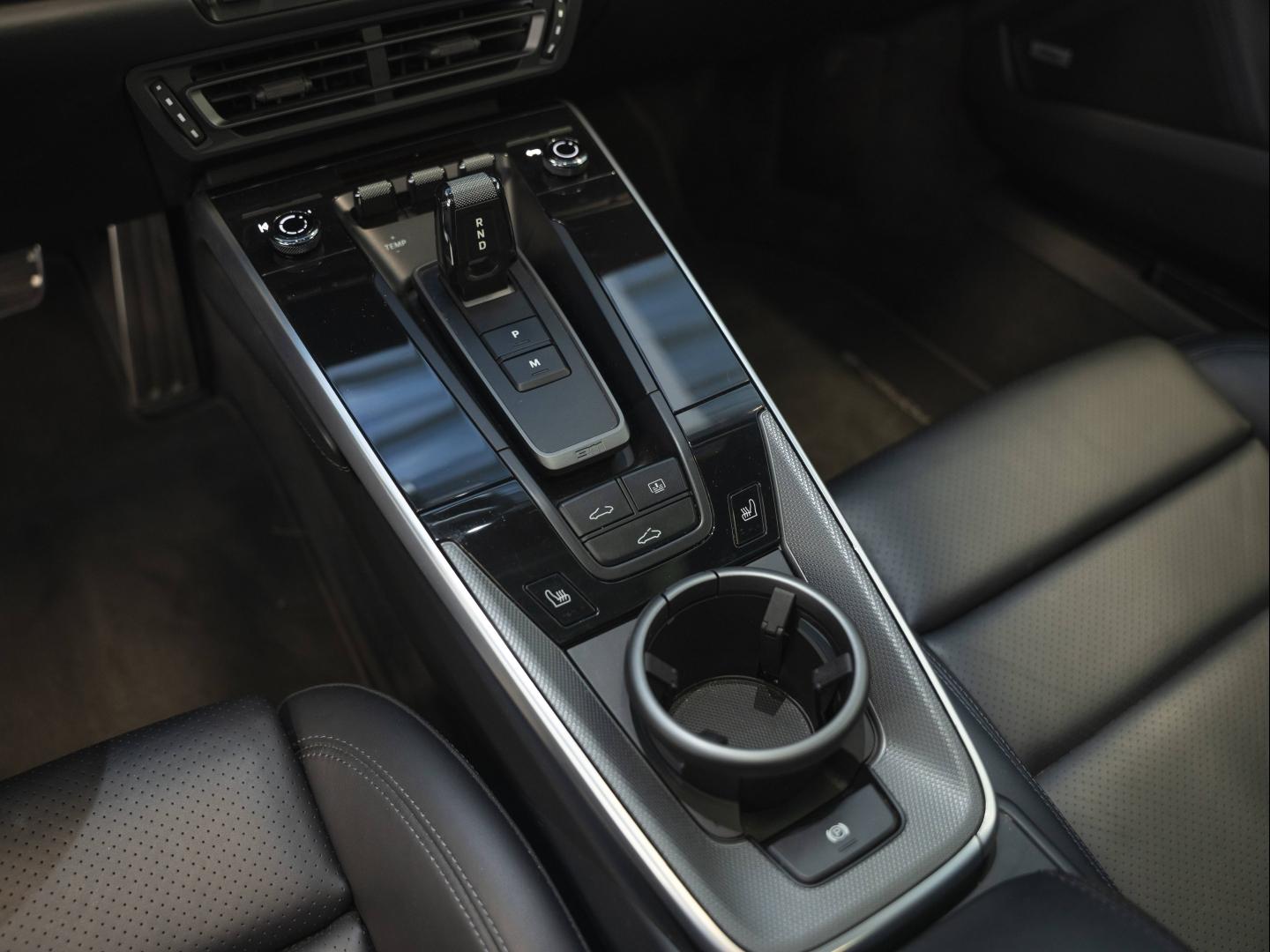 Voitures occasions PORSCHE 911 Coupe Carrera 4S Montélimar