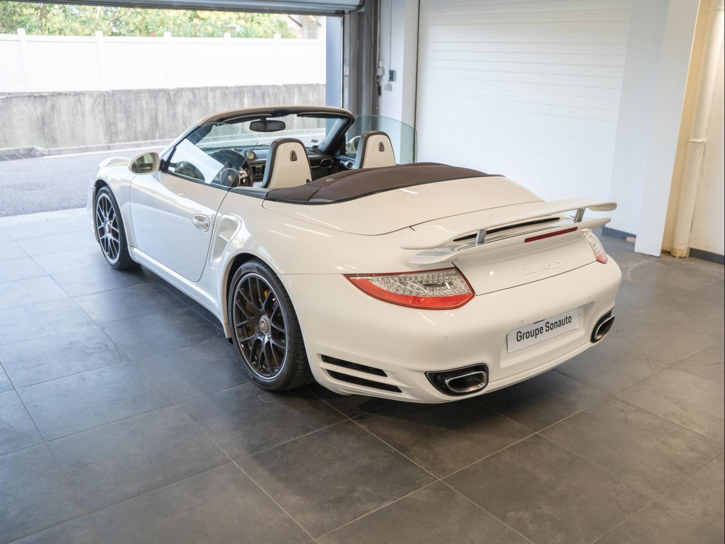 Voitures occasions PORSCHE 911 Cabriolet Turbo S Montélimar