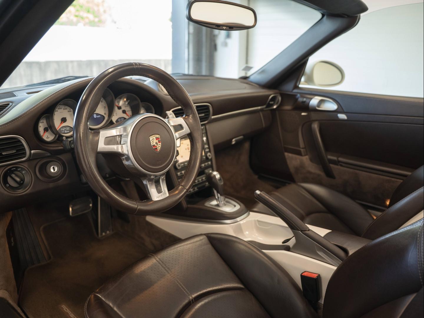 Voitures occasions PORSCHE 911 Cabriolet Turbo S Montélimar