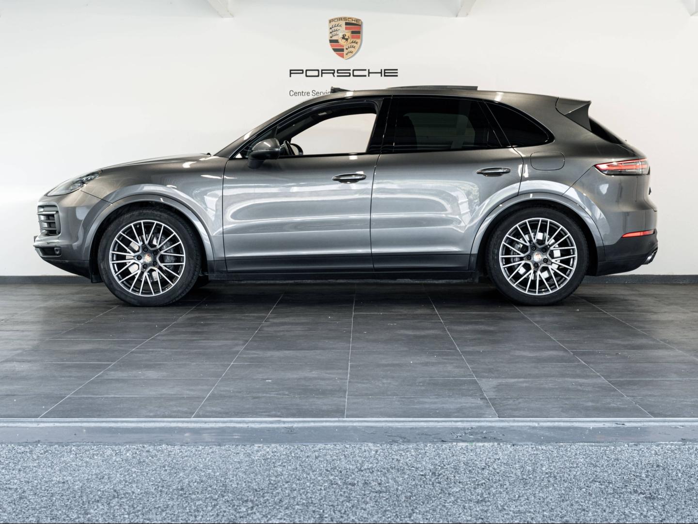 Voitures occasions PORSCHE CAYENNE E-Hybrid Montélimar