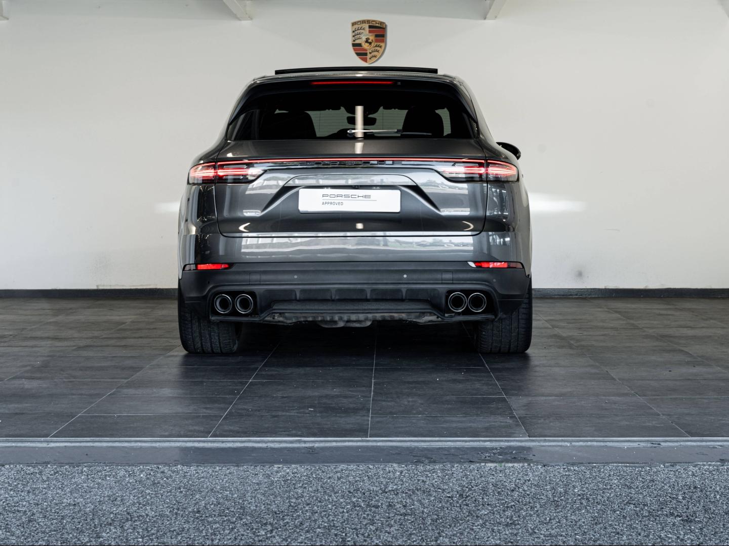 Voitures occasions PORSCHE CAYENNE E-Hybrid Montélimar