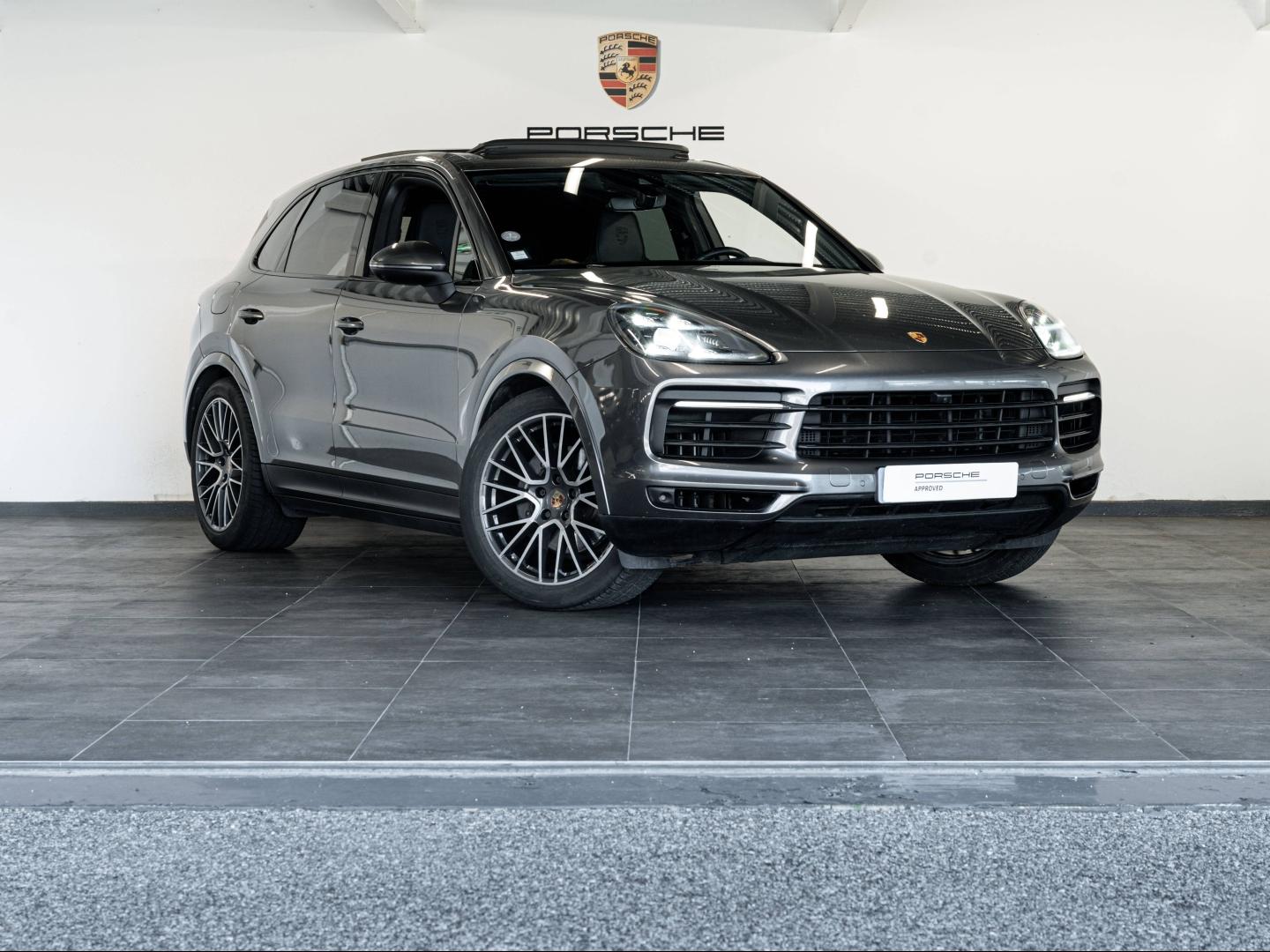 Voitures occasions PORSCHE CAYENNE E-Hybrid Montélimar