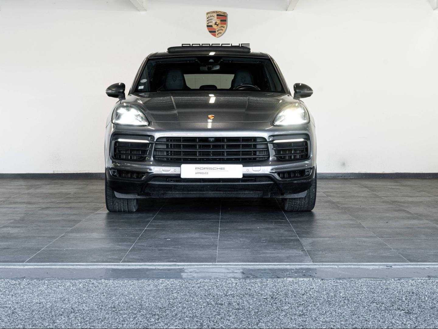 Voitures occasions PORSCHE CAYENNE E-Hybrid Montélimar