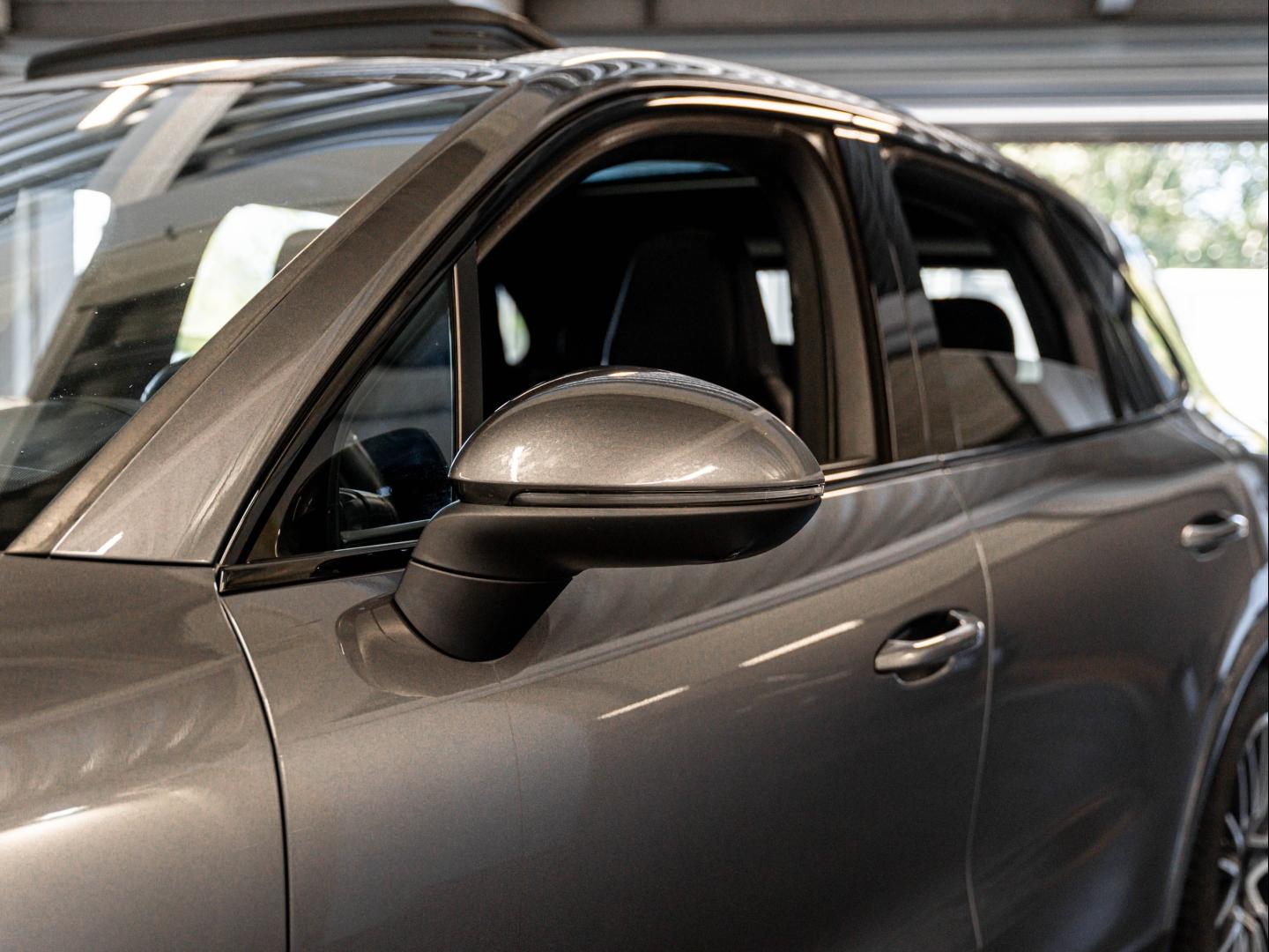 Voitures occasions PORSCHE CAYENNE E-Hybrid Montélimar