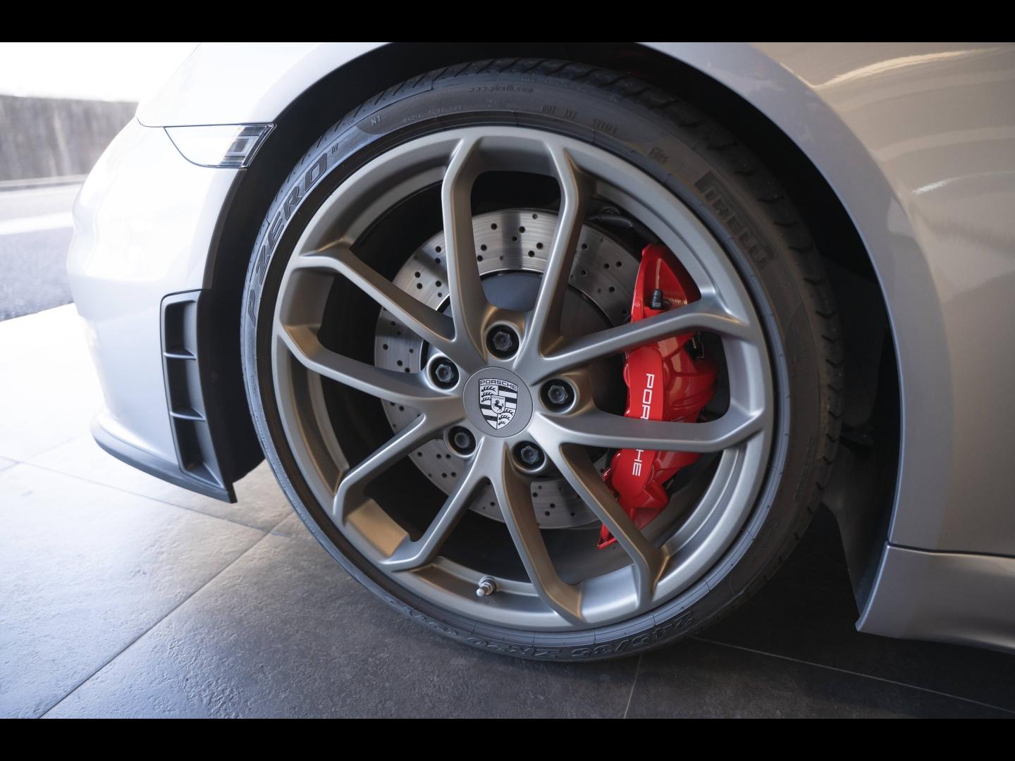 Voitures occasions PORSCHE 718 Spyder Base Montélimar